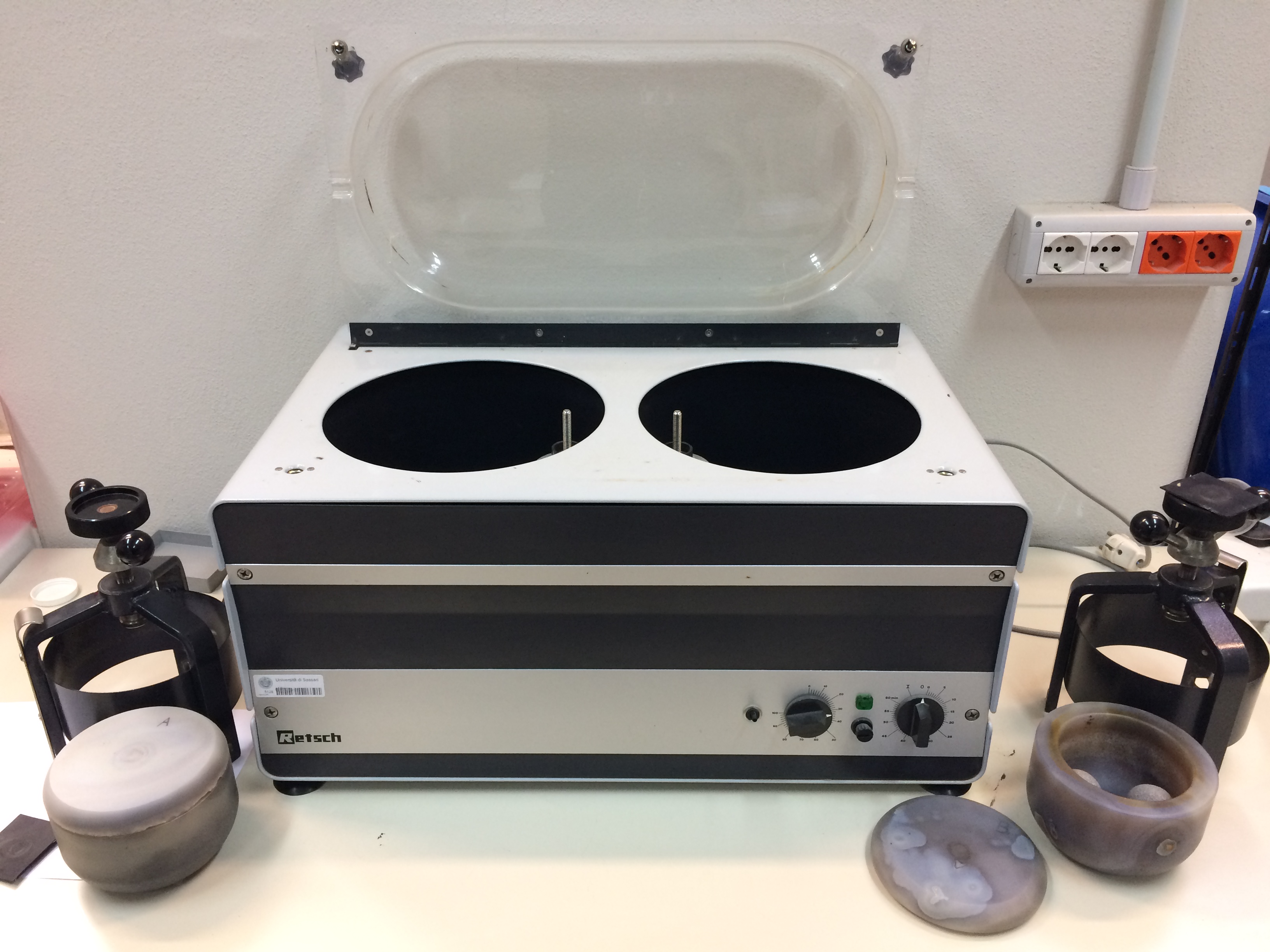 La strumentazione del Laboratorio di GeoMateriali